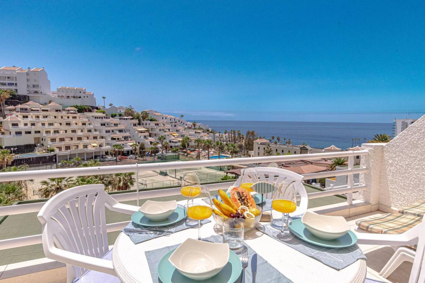 Sunny Oceanview Terrace By Dream Homes Tenerife Acantilado de los Gigantes Bagian luar foto