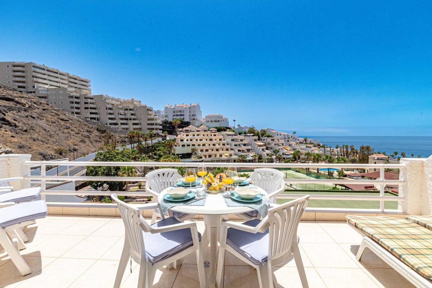 Sunny Oceanview Terrace By Dream Homes Tenerife Acantilado de los Gigantes Bagian luar foto